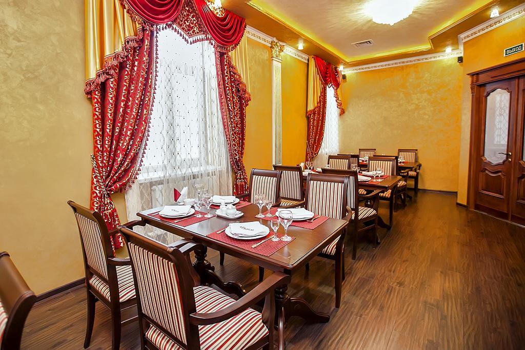 Praga Hotel Krasnodar Ngoại thất bức ảnh