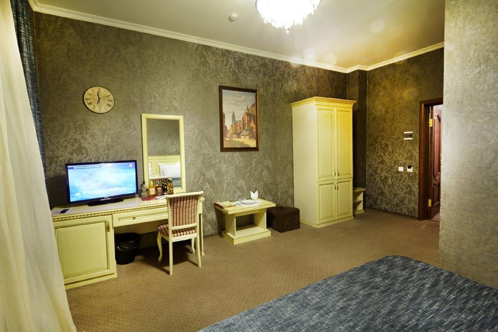 Praga Hotel Krasnodar Ngoại thất bức ảnh